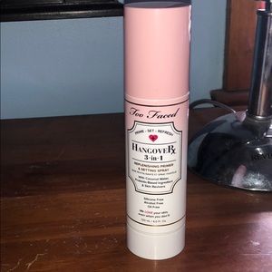 Too Faced 3 in 1 setting spray
